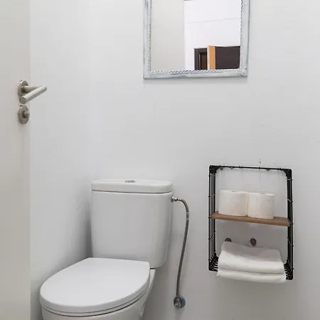 Estudio En Plaza De Toros Apartment *